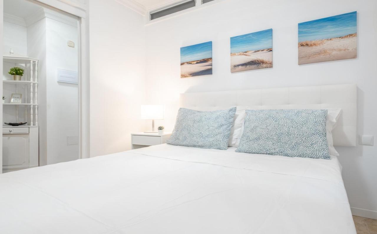 La Maricita Cristianos - Beach Front & Sea View 洛斯克里斯蒂亚诺斯 外观 照片